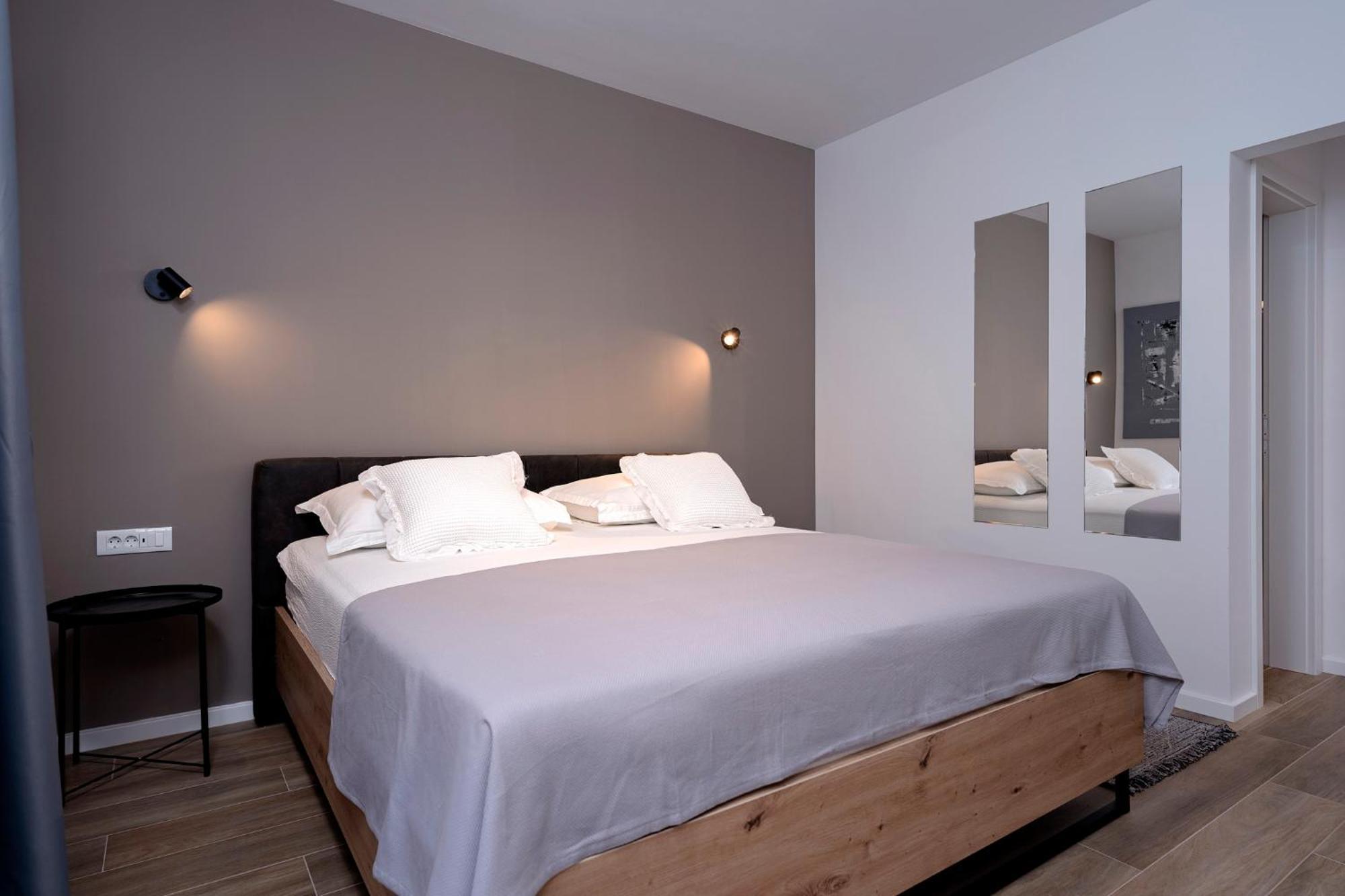 Modern, 2 Bedroom Apartment Hvar Town Luaran gambar