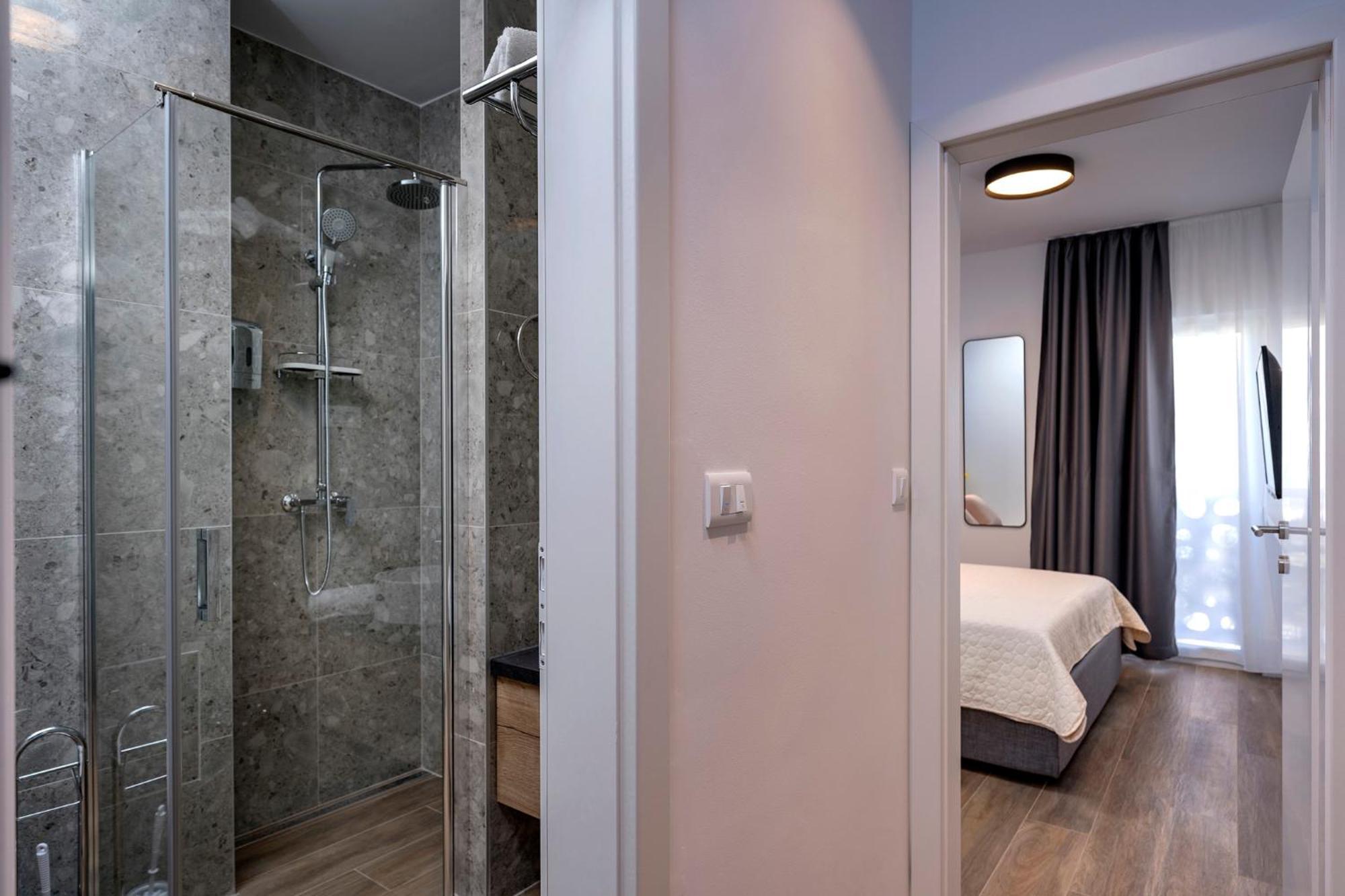 Modern, 2 Bedroom Apartment Hvar Town Luaran gambar